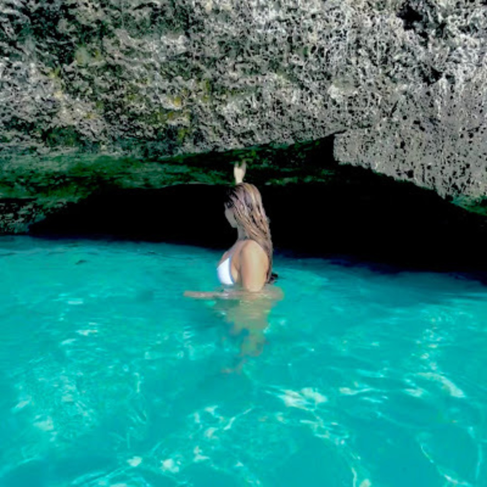 Meet your Posher, Cc